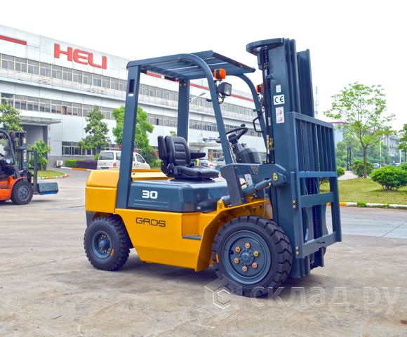 Вилочный погрузчик GROS с завода Anhui Heli Вилочный погрузчик GROS с завода Anhui Heli