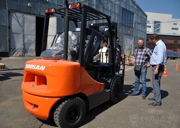 Изучение устройства погрузчика Doosan