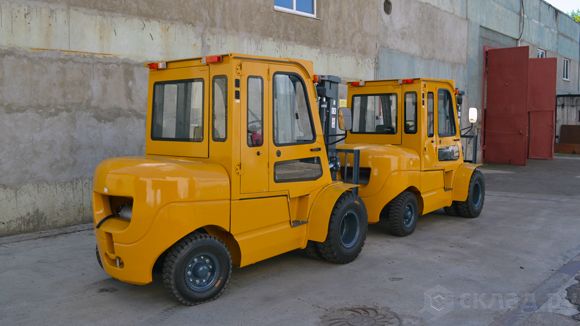 Дизельные погрузчики GROS CPCD50 для компании Лукойл-Пермь Дизельные погрузчики GROS CPCD50 для компании Лукойл-Пермь
