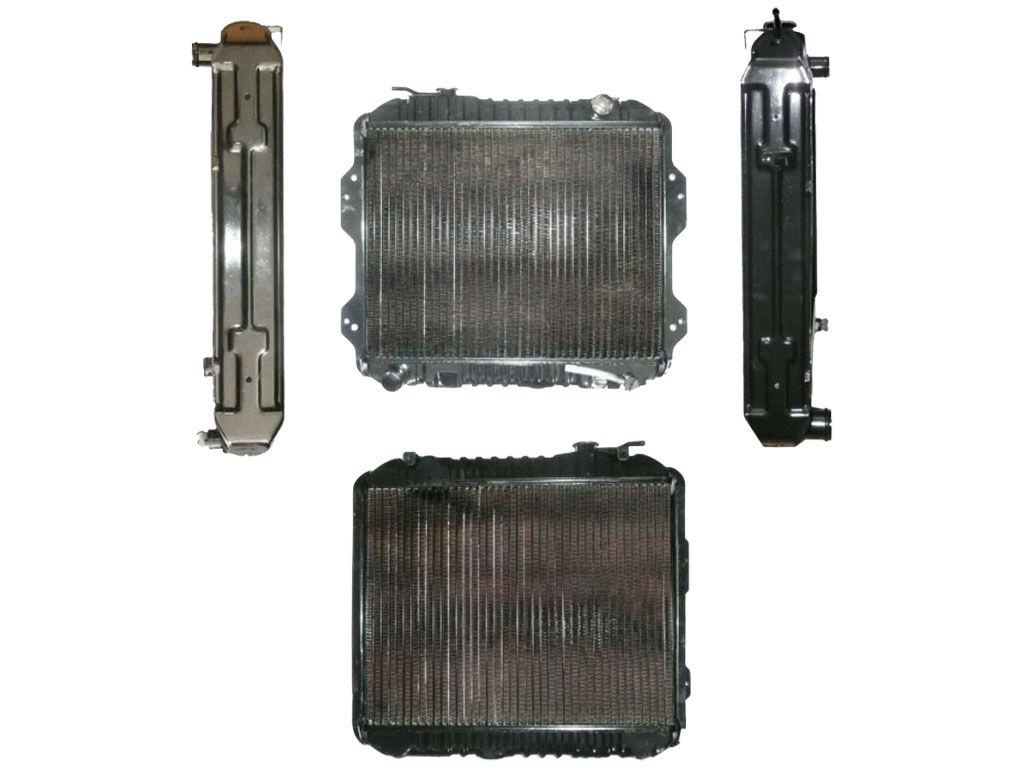 radiator forklift Medno_latunnii radiator Nissan