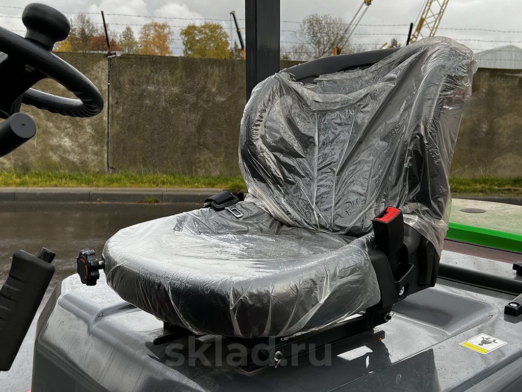 GROS_LG30_EFL_05_skladru.jpg GROS_LG30_EFL_05_skladru.jpg